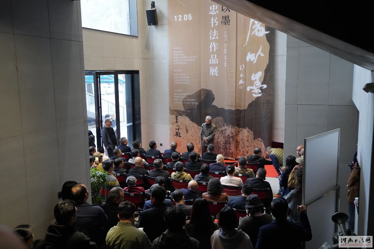 <span style='font-style:none;font-weight:bold;text-decoration:none'>شī鷨ƷչںʡԺĻ</span>